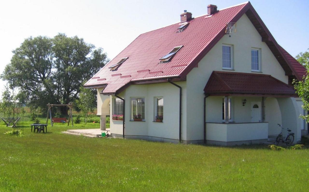 Domki Pokoje Pod Wierzba Sarbinowo Extérieur photo