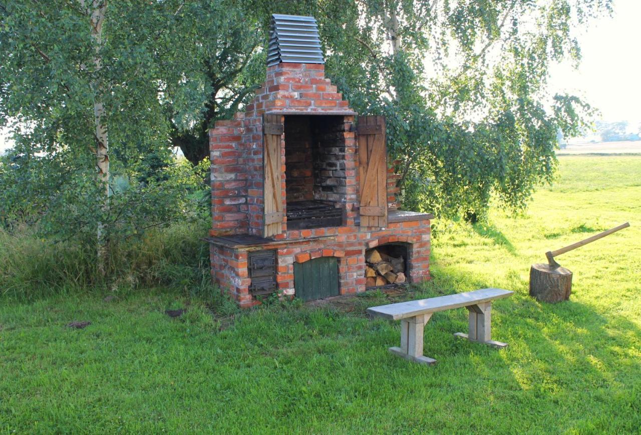 Domki Pokoje Pod Wierzba Sarbinowo Extérieur photo